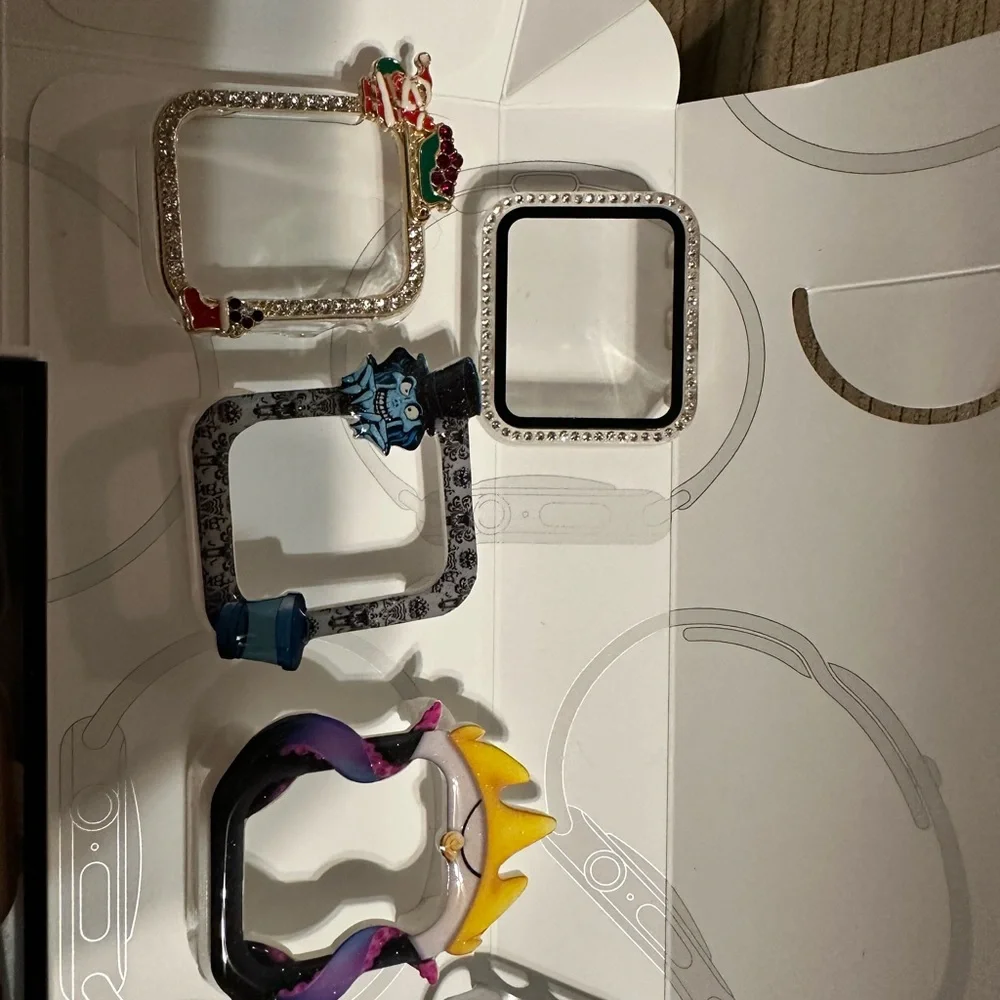 Apple Watch Series 3 - Space Gray with Black Band - Picture 15 of 15